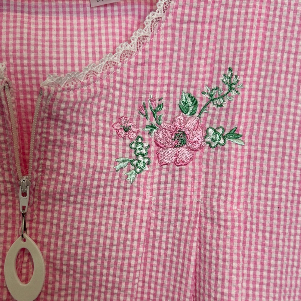 Pink Embroidered Women's Robe - Picture 4 of 7